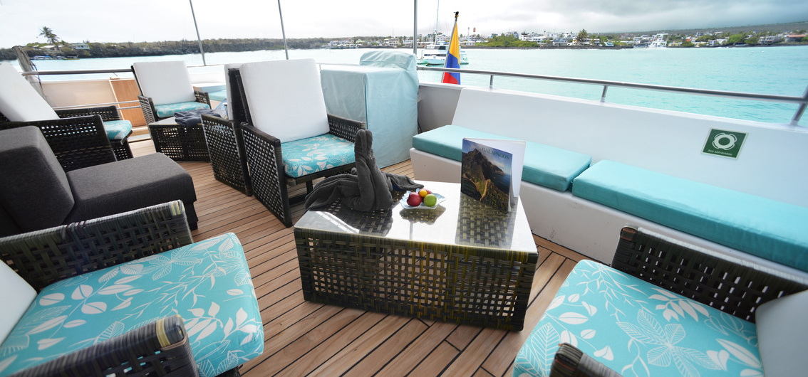 MC Galapagos Seaman Außen-Lounge