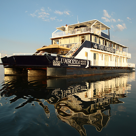 Das Schiff auf Ihrer Reise Umbozha