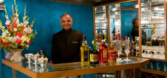 royal-rajasthan-on-wheels-bar---x.jpg