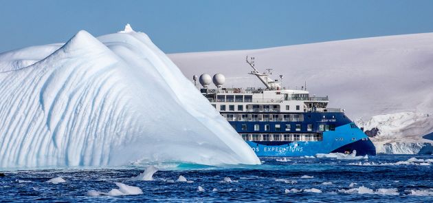 ms-ocean-victory-ocean_victory_unterwegs_im_eismeer-004-credit_albatros_expeditions.jpg