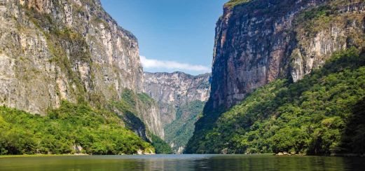 Bootsfahrt durch die eindrucksvolle Sumidero-Schlucht