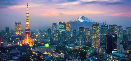 Abendliches Tokyo