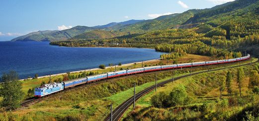 Transsib am Baikalsee