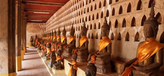 Buddhas im Tempel Wat Si Saket in Vientiane