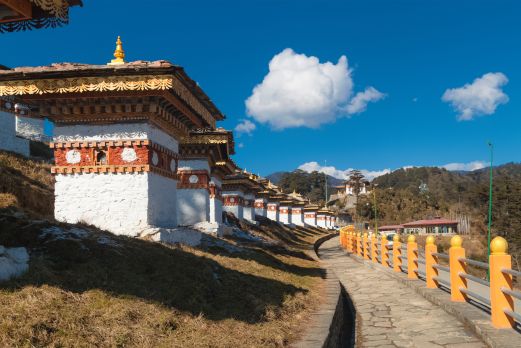 Die endlosen Chorten des Dochula-Passes