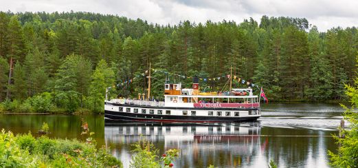 Schiffsfahrt auf dem Telemark-Kanal