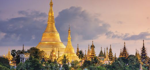 Shwedagon-Pagode in Yangon, Myanmar.