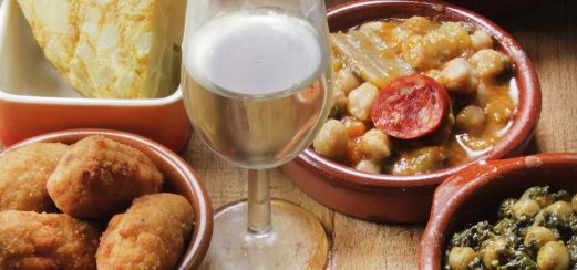 Spanische Tapas und Sherry