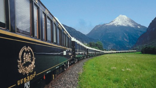 Der Orient-Express auf dem Weg durch die Alpen