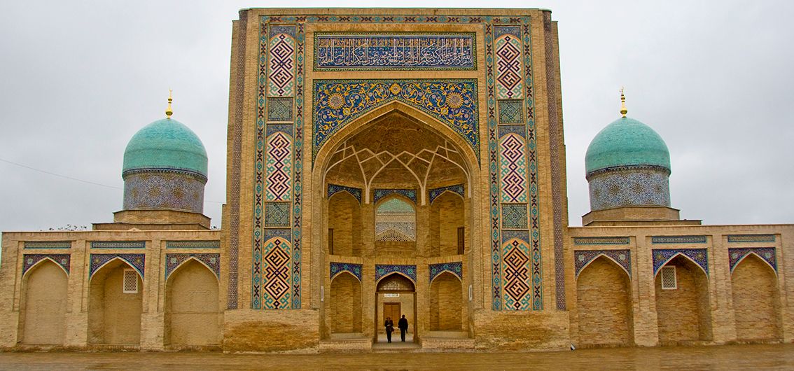 Sonderzugreise Registan