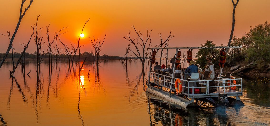 Ausflug im Beiboot der Umbozha