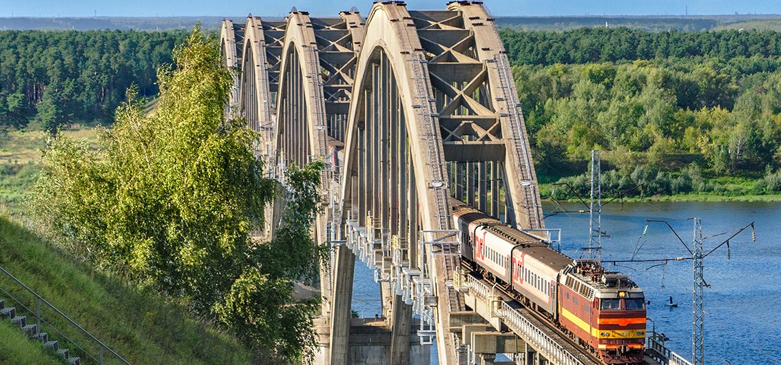 Brücke über die Oka, Russland.