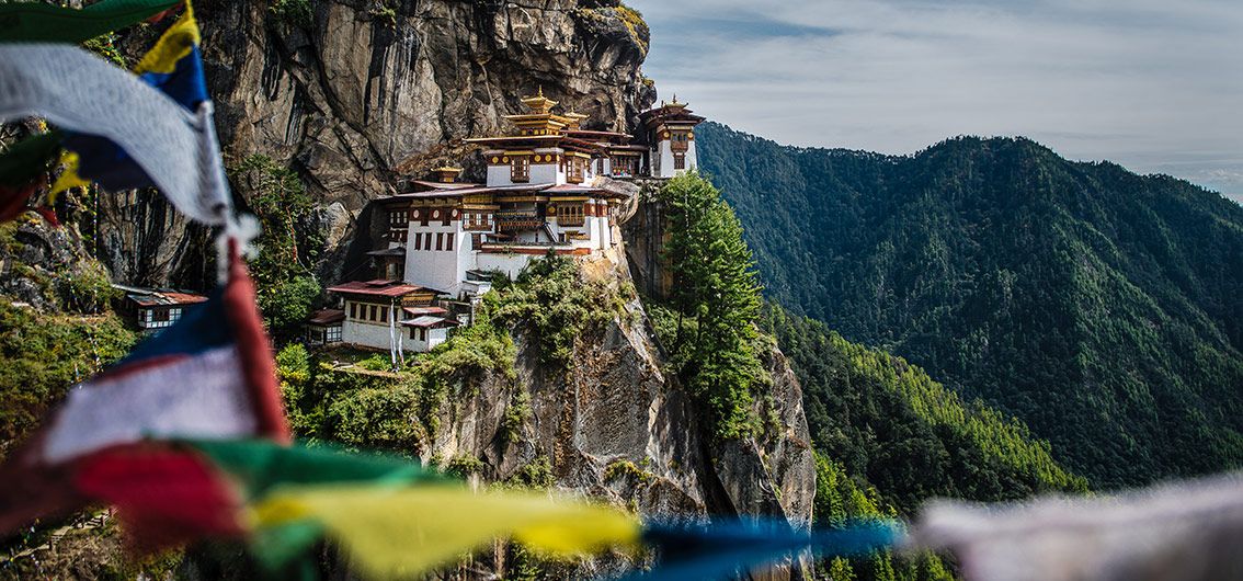 Buddhistisches Kloster Taktshang – das Tigernest - Credit s_jakkarin - stock.adobe.com.jpg