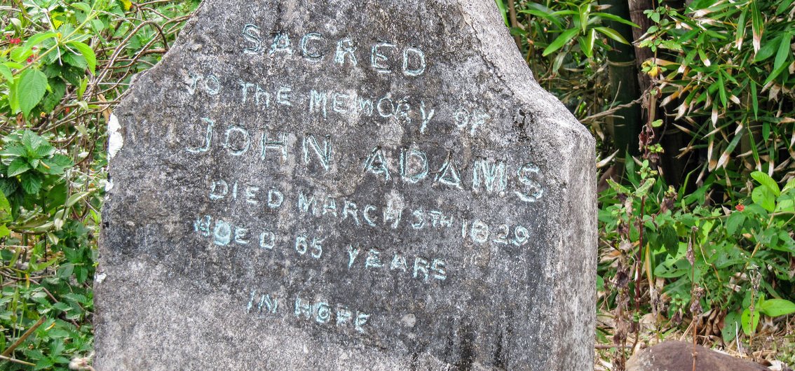 Grab von John Adams auf Pitcairn