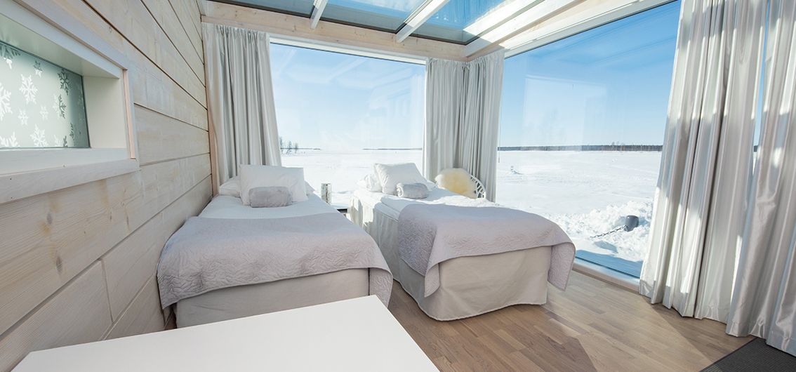 Seaside-Glass-Villa