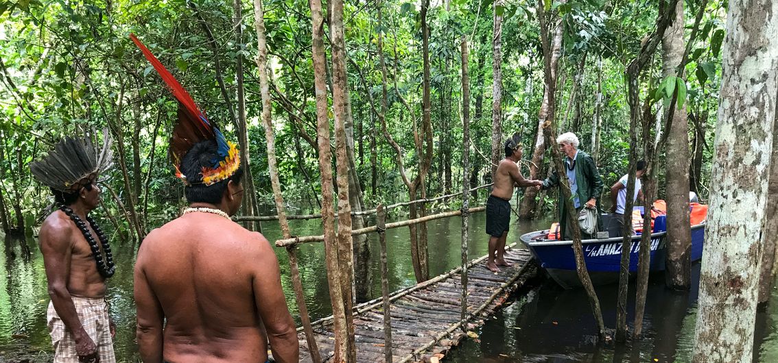 Per Beiboot zu den Tikuna