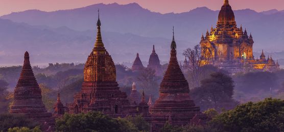 Abendstimmung in Bagan, Myanmar.