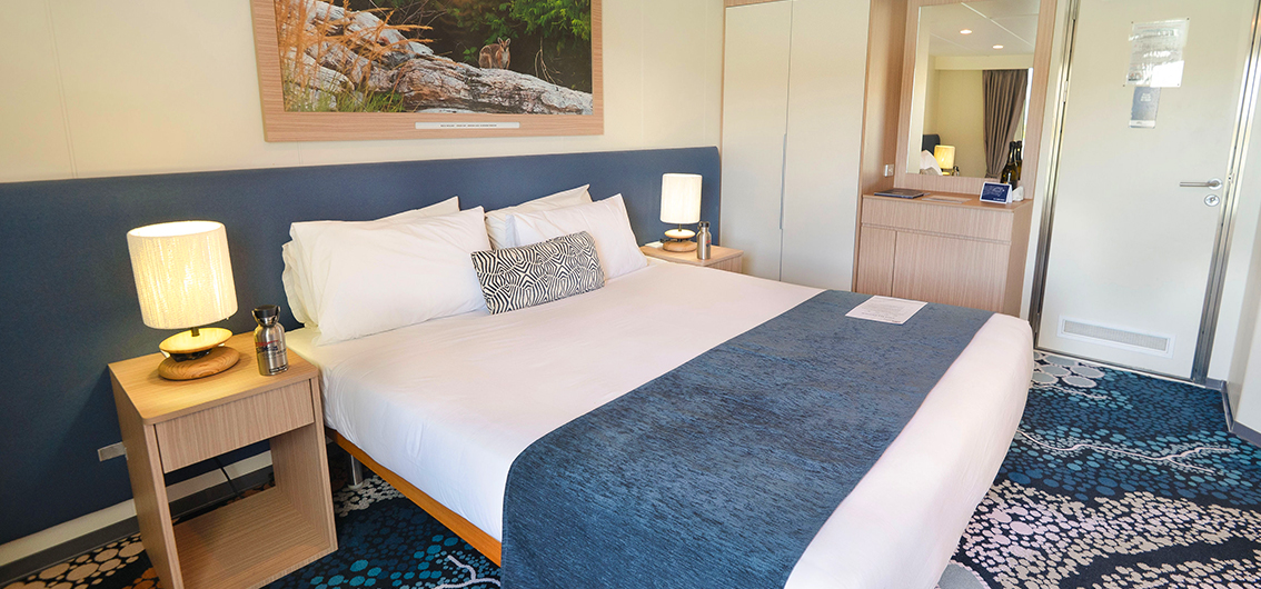 Bridge-Deck-Balcony-Stateroom