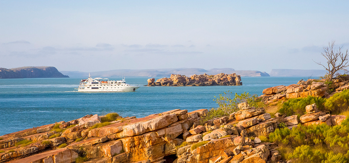 Die Coral Discoverer bei Kimberley