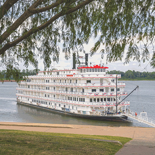 Das Schiff auf Ihrer Reise American Heritage