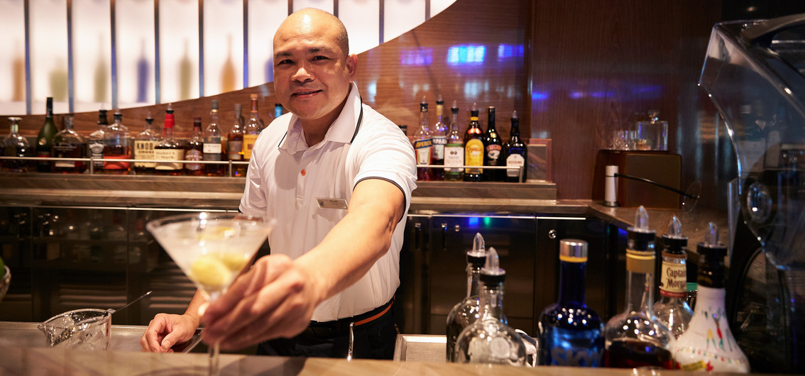 MS Nieuw Statendam Bar